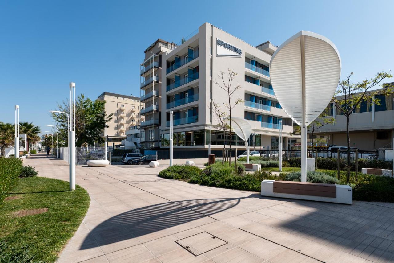 Hotel Sporting Ричоне Екстериор снимка
