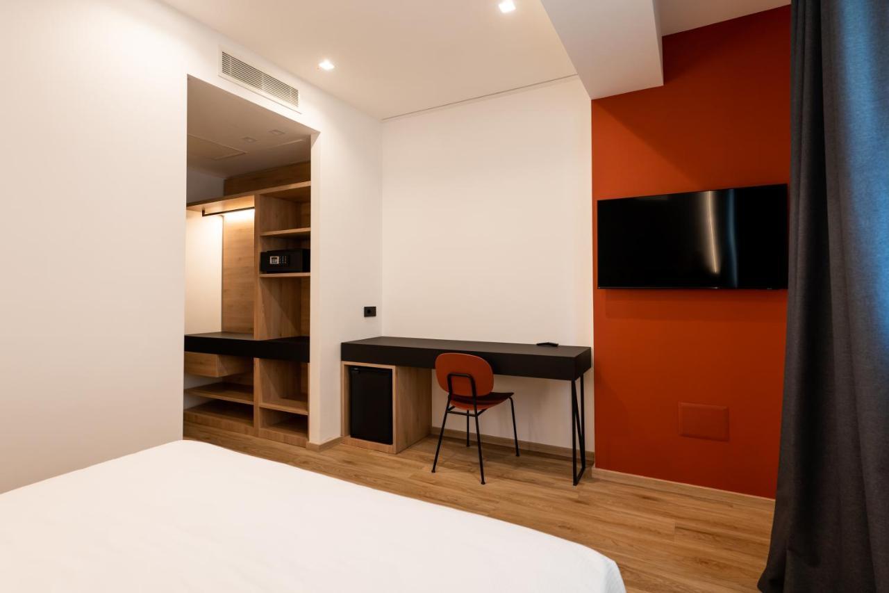 Hotel Sporting Ричоне Екстериор снимка