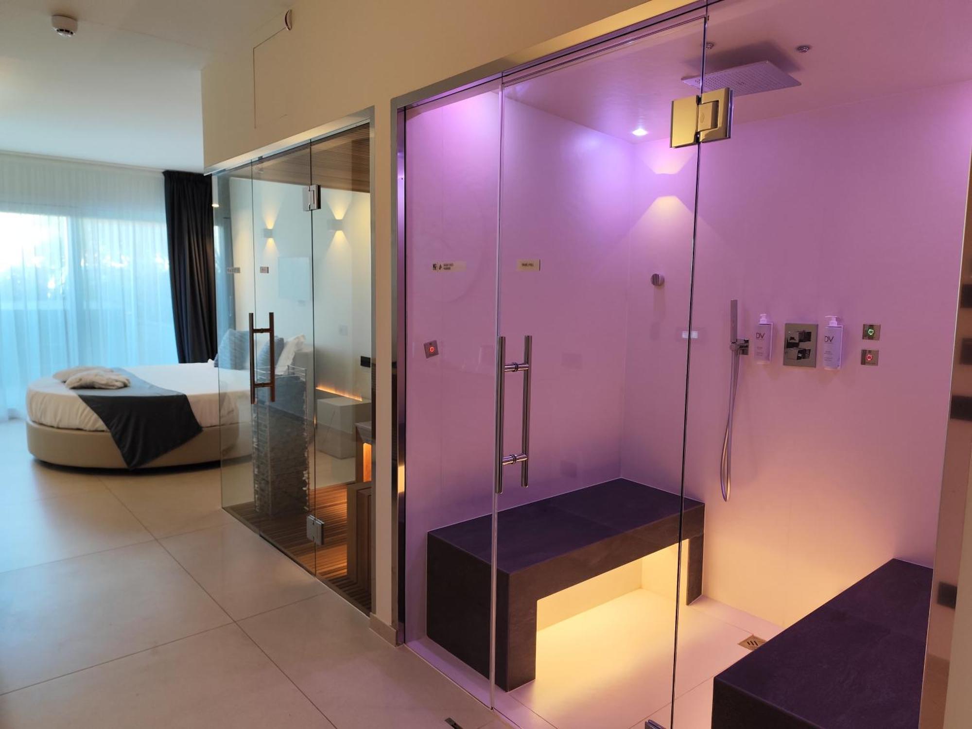 Hotel Sporting Ричоне Екстериор снимка