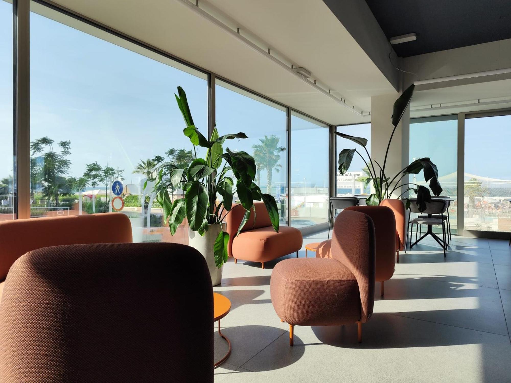 Hotel Sporting Ричоне Екстериор снимка